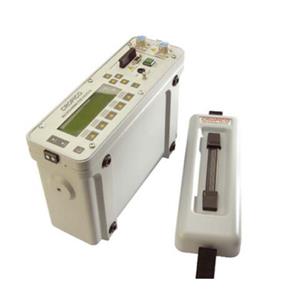 GMC INSTRUMENTS用于低电阻测量的便携式微欧计DO7010